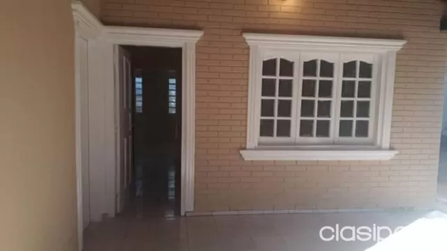 VENDO CASA EN LAMBARE ZONA MUNICIPALIDAD COD 2204 PRECIO: 650.000.000 GS. — foto 3