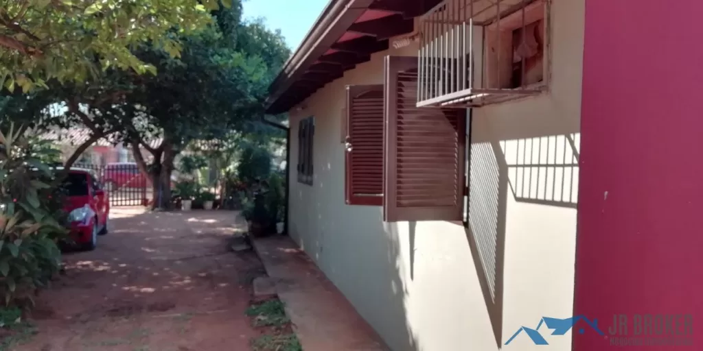 VENDO CASA EN LOMA MERLO LUQUE ZONA RAKIURA COD: 004 — foto 3