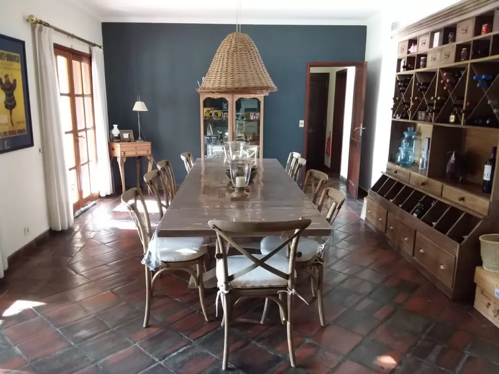 RESIDENCIA TIPO COLONIAL DE 4 DORM EN PLENO CARMELITAS — foto 2