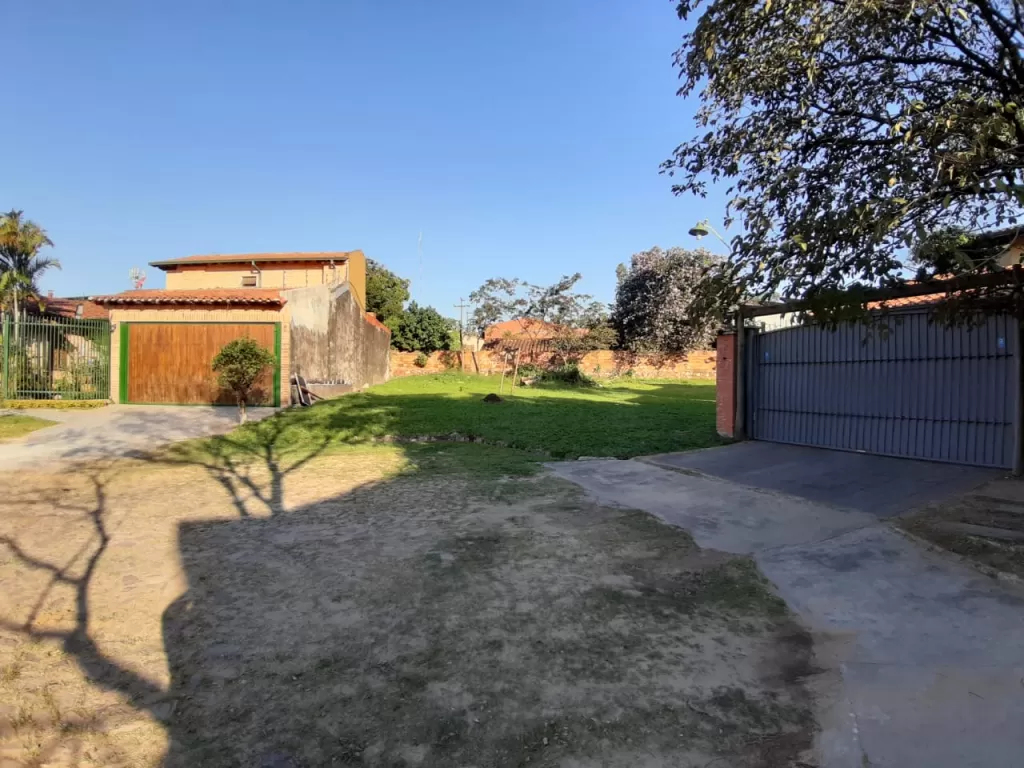 VENDO! Gran Terreno en Fernando de la Mora (Zona Norte) — foto 3