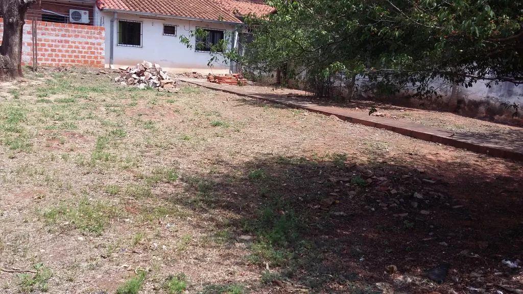 VENDO 2 TERRENOS EN ESQUINA EN ASUNCION A CUADRAS de EUSEBIO AYALA — foto 2