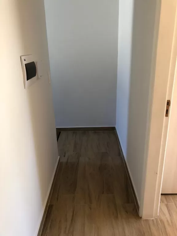 VENDO HERMOSO DUPLEX CON AMPLIO PATIO DETRAS DE PINEDO SHOPPING — foto 3