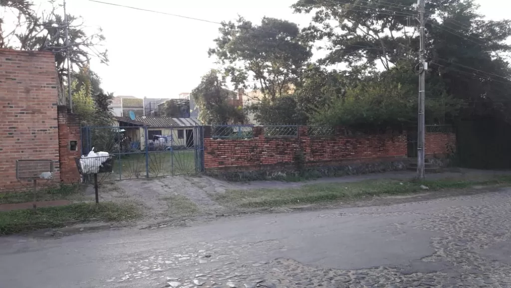 Vendo terreno en primer presidente cerca de todo — foto 3
