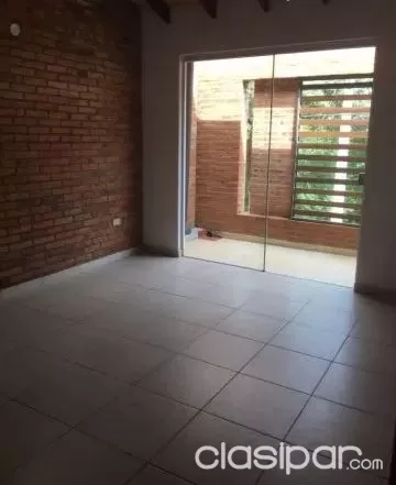 VENDO HERMOSO Y AMPLIO DUPLEX EN FERNANDO NORTE ZONA VILLA OLIMPIA COD 2401 — foto 2