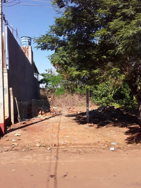 OFERTA ESPECIAL!!!! CDE KM 13 SOBRE ASFALTO, 2 CUADRAS DE LA RUTA INTERNACIONAL — foto 2