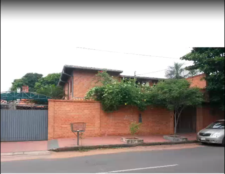ALQUILO CASA RESIDENCIAL 300 m2 BARRIO HERRERA A CUADRAS MUNICIPALIDAD DE ASUNCION — foto 2