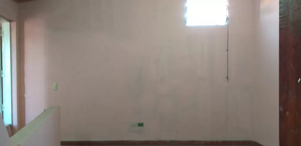 Se alquila Casa con Deposito a 4 cuadras del Mercado 4 — foto 3