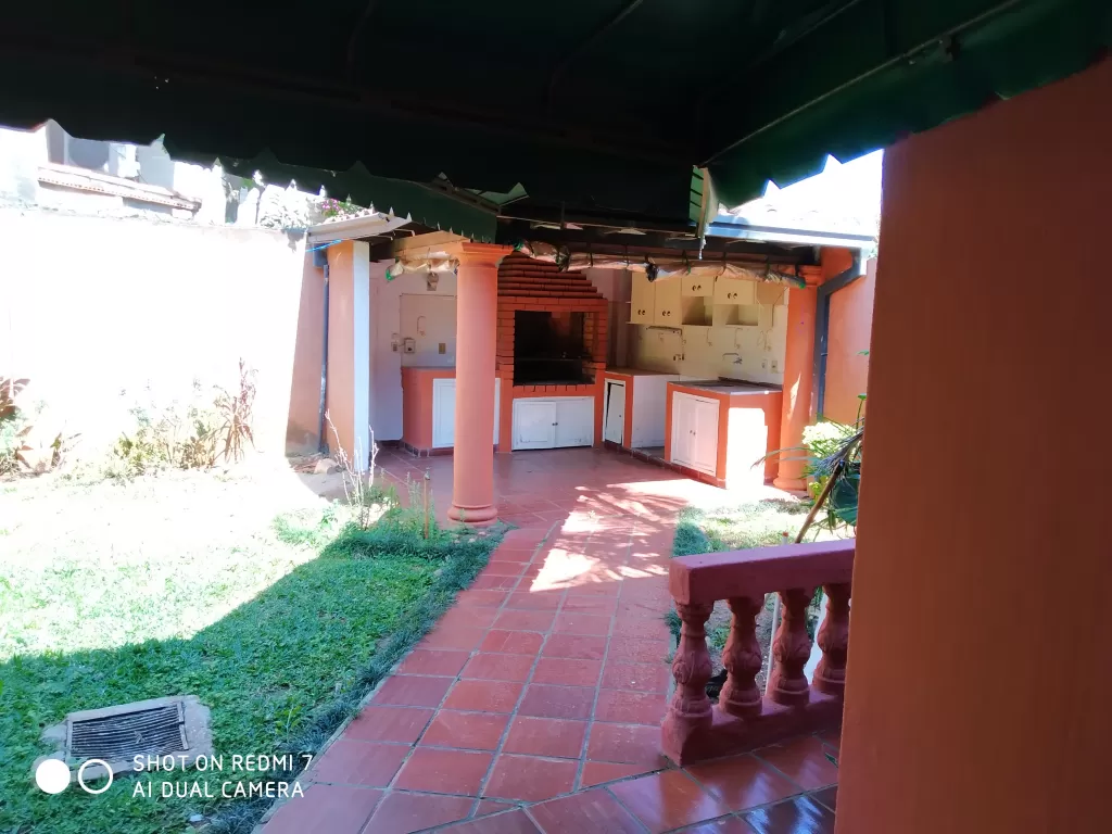 VENDO CASA EN LUQUE — foto 2