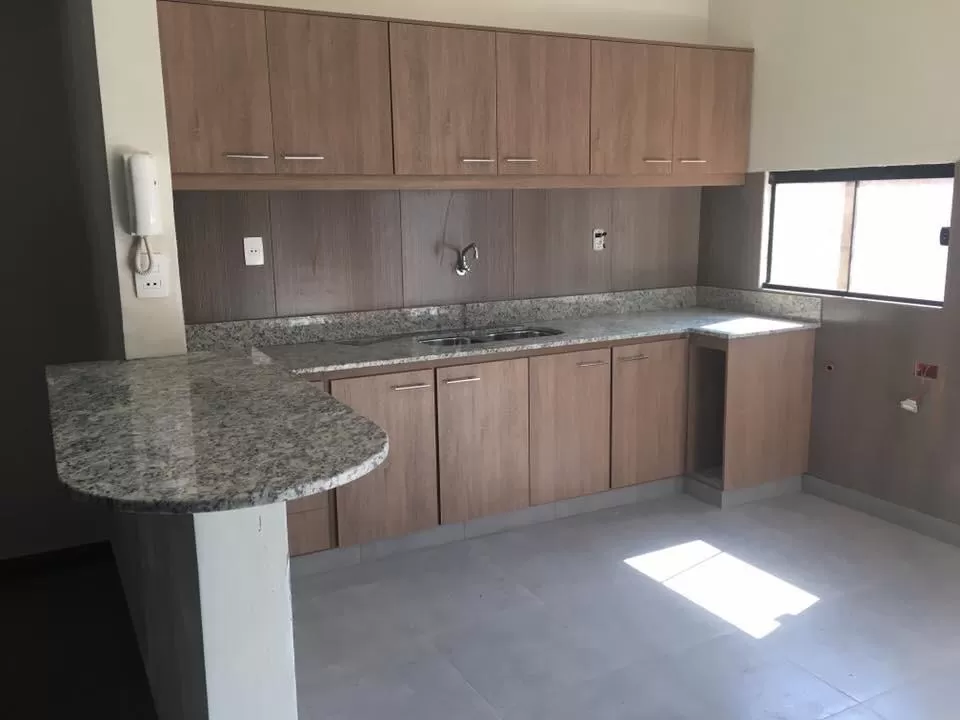 Alquilo amplio duplex Asuncion, barrio San vicente. — foto 2