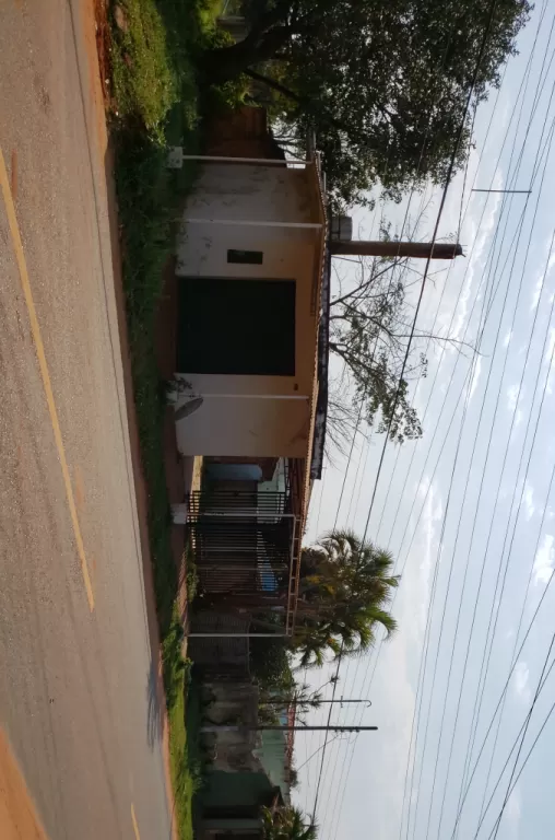 En Capiata Ruta 2 ( Salón Comercial en esquina y terreno ) — foto 2