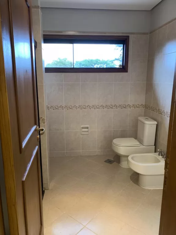 Vendo hermosa casa barrio Mburukuya — foto 2