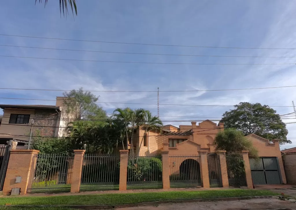 CASA EN VENTA ZONA WESTFALIA-LAMBARE — foto 2