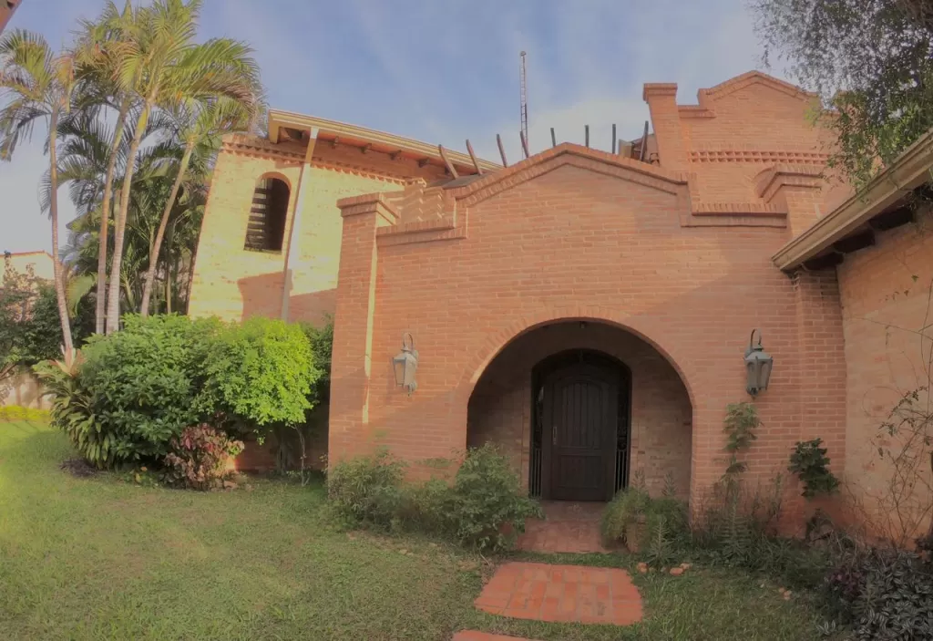 CASA EN VENTA ZONA WESTFALIA-LAMBARE — foto 3