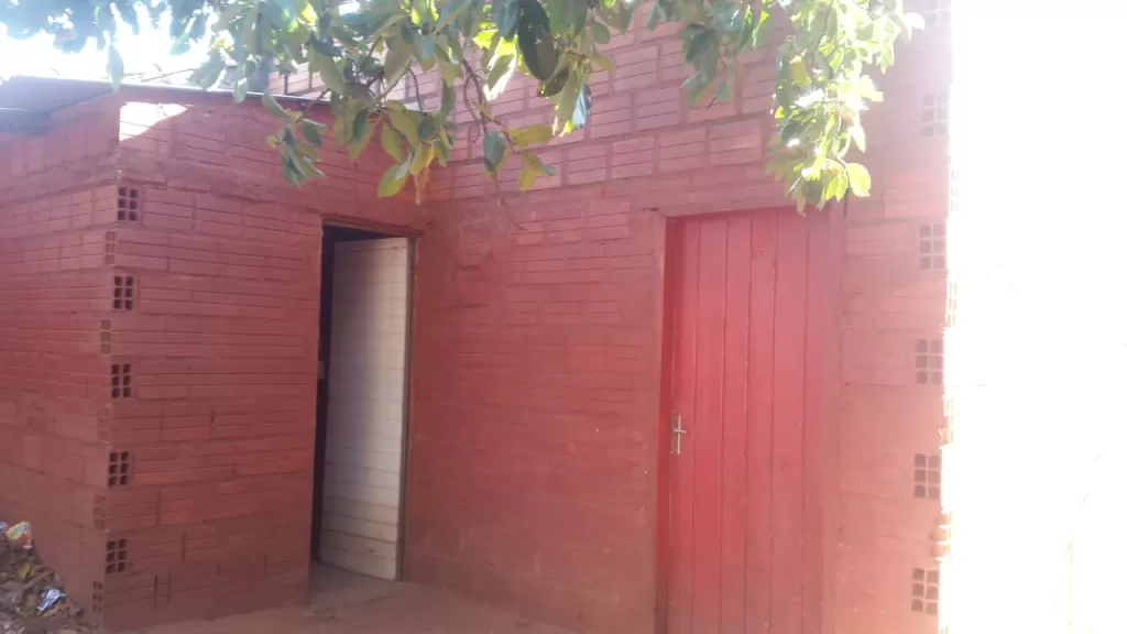 VENDO CASA EN EL BARRIO RINCON DE REDUCTO SAN LORENZO ESPECIAL PARA INVERSION — foto 2