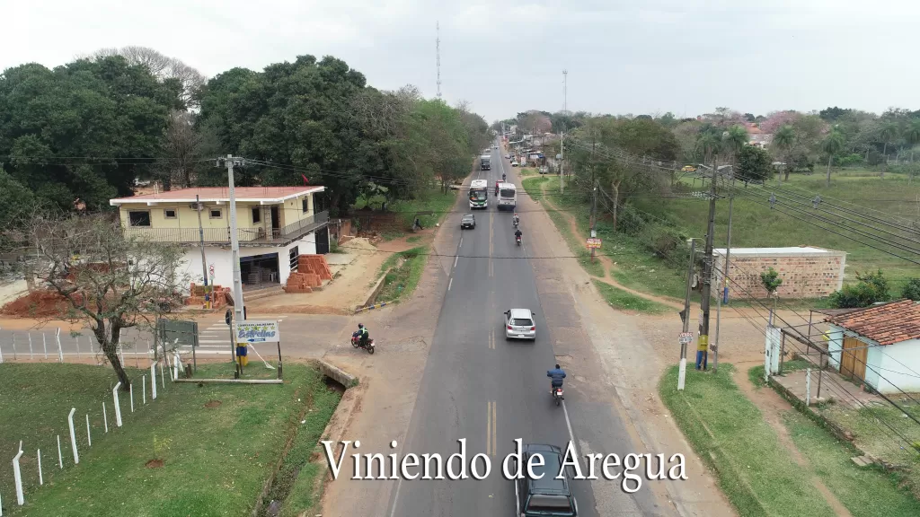 Propietaria Alquila Salon Comercial de 100 m2 en Luque camino a Aregua — foto 3