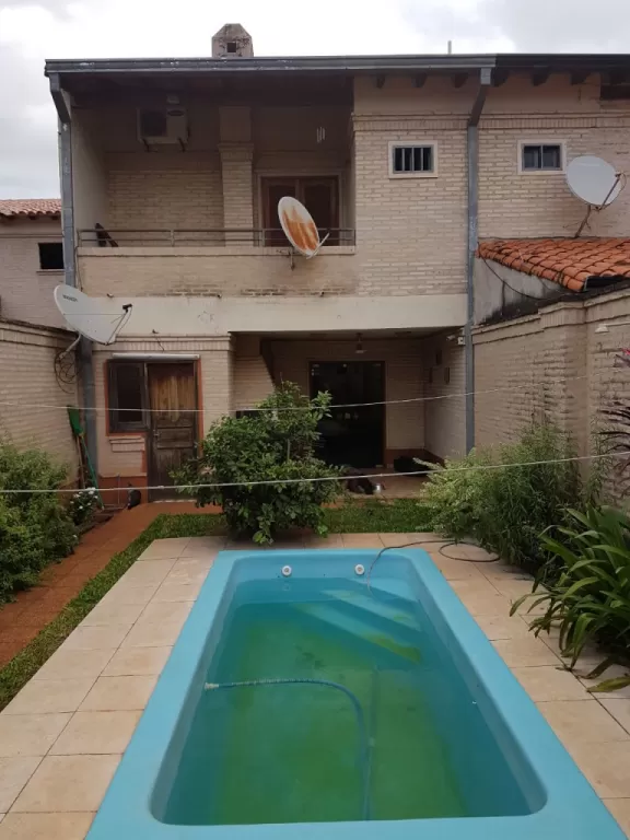 Hermosa casa en Fernando de la Mora Norte, a 1 cuadra de Mariscal López — foto 2