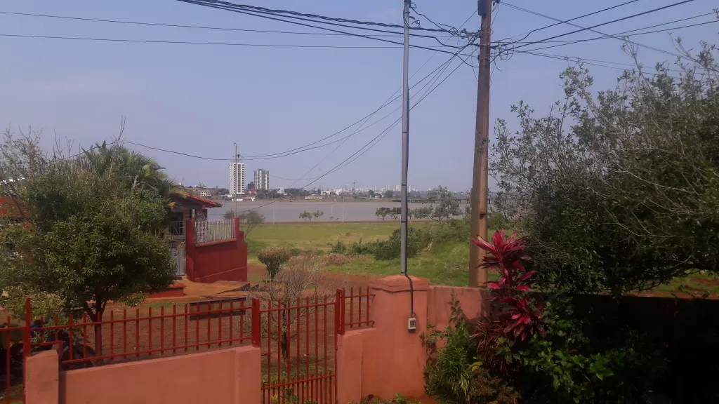 Oportunidad única en la capital del verano Encarnación — foto 2