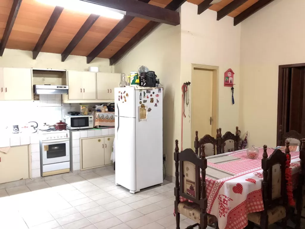 VENDO CASA EN EL BARRIO LAS MERCEDES — foto 2