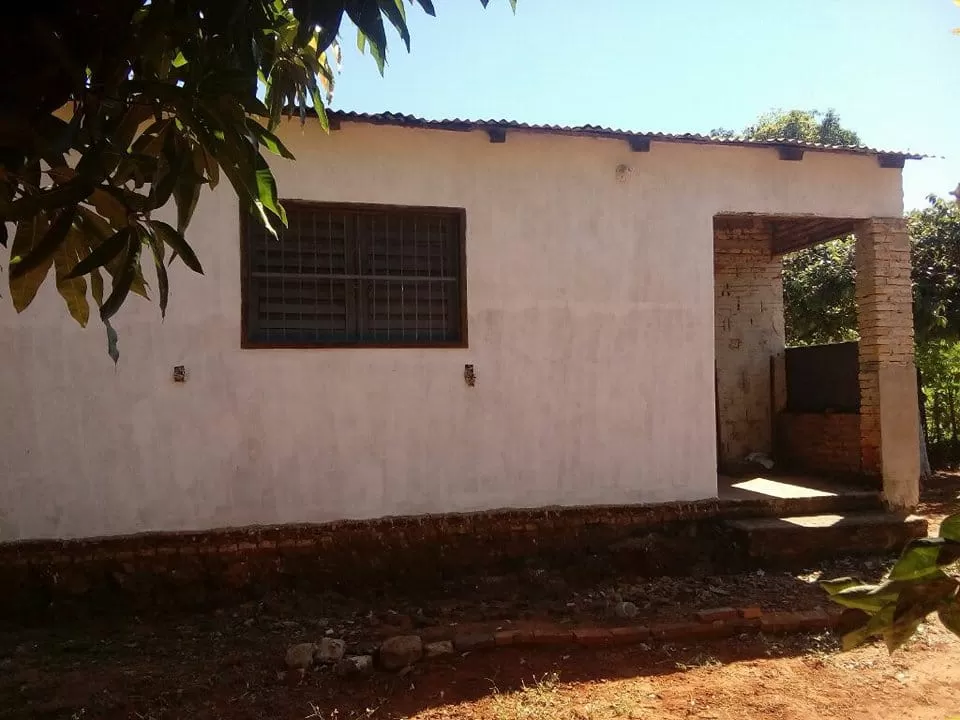 Vendo hermosa casa en Areguá Poty — foto 2