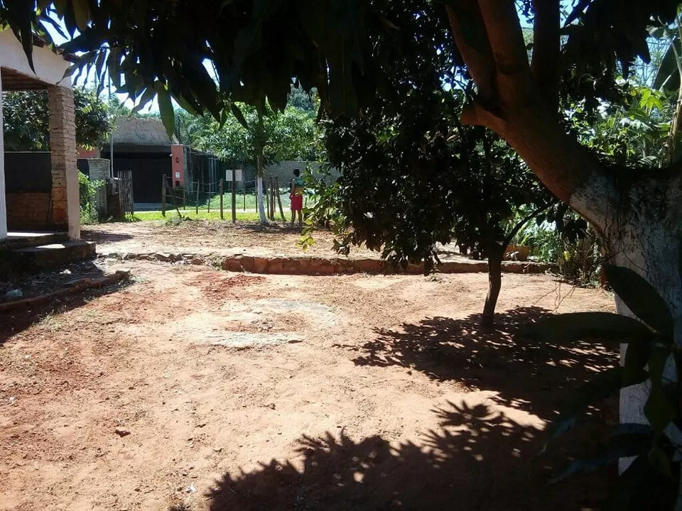 Vendo hermosa casa en Areguá Poty — foto 3
