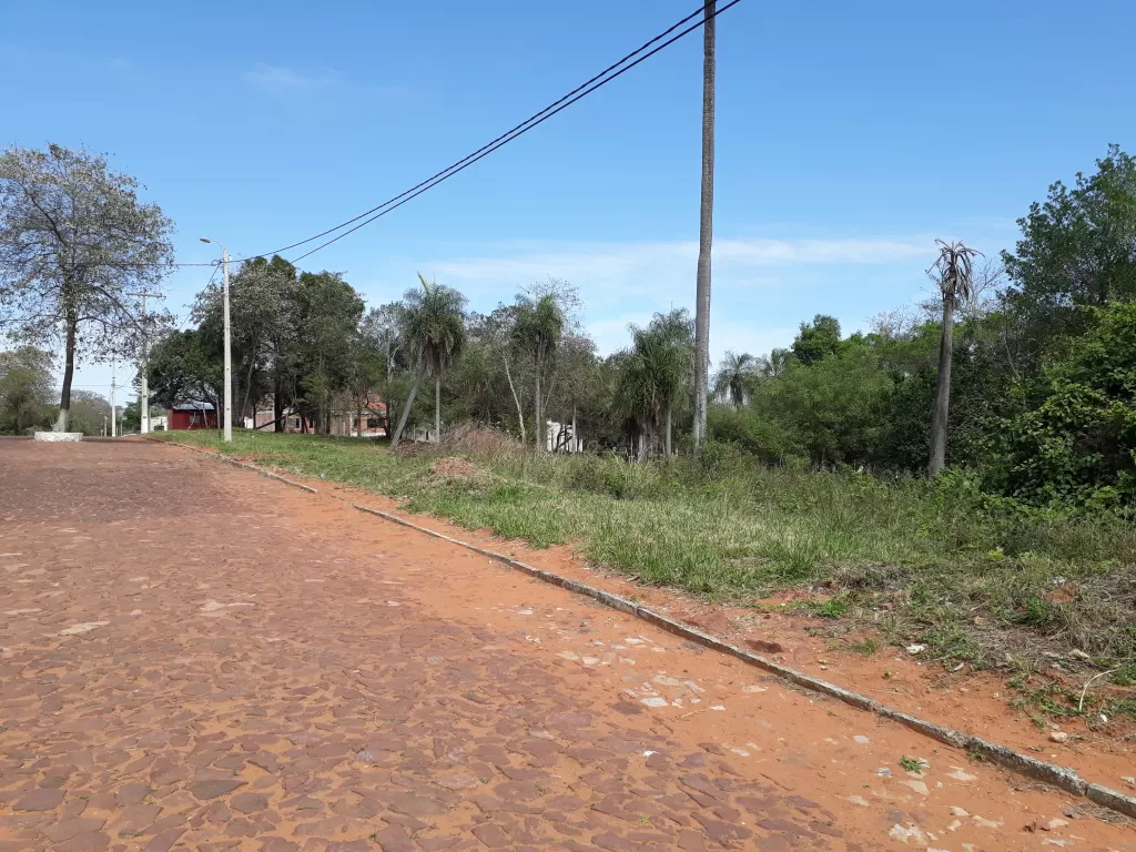 VENDO TERRENO EN LAMBARE ZONA YACHT — foto 2