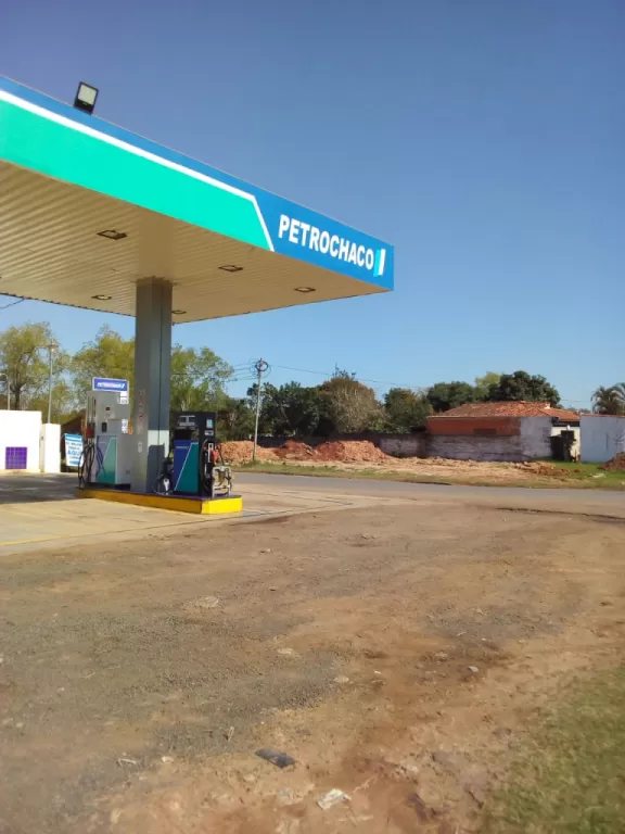 VENDO TERRENO EN CALLEI SAN LORENZO CERCA DE SUPER STOCK Y A POCOS PASOS DEL CENTRO — foto 2
