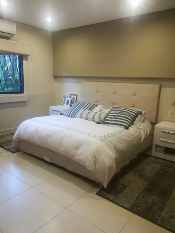 Se alquila residencia en Barrio Jara — foto 3