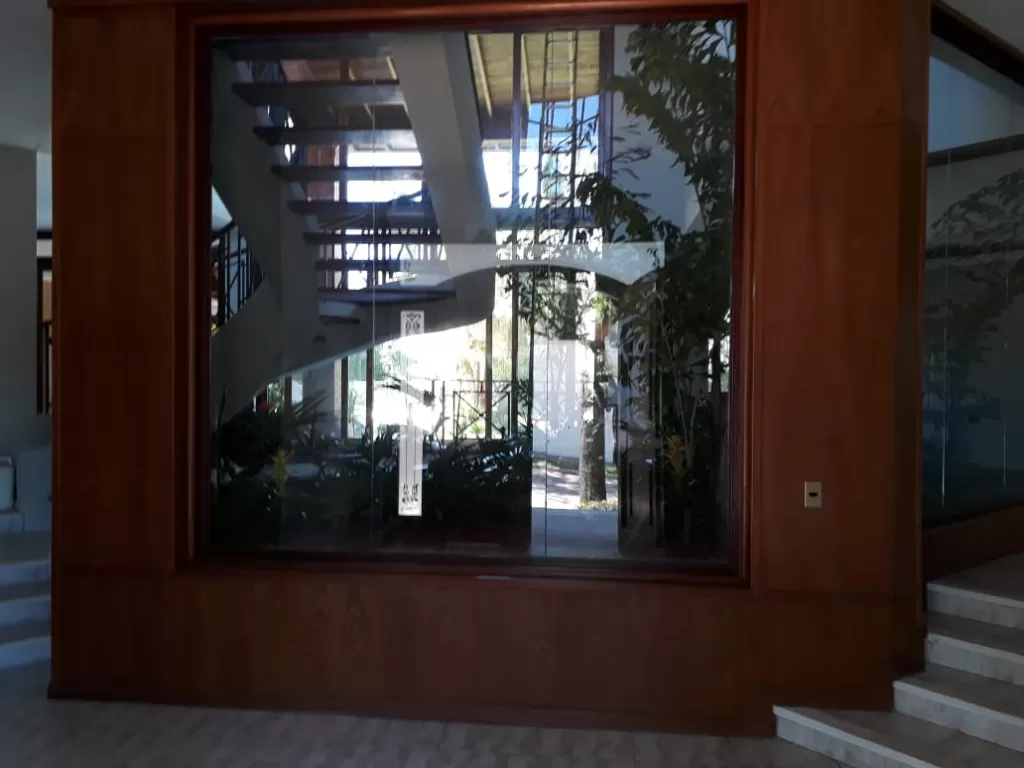 Vendo Amplia Casa zona Parque de la Salud — foto 3