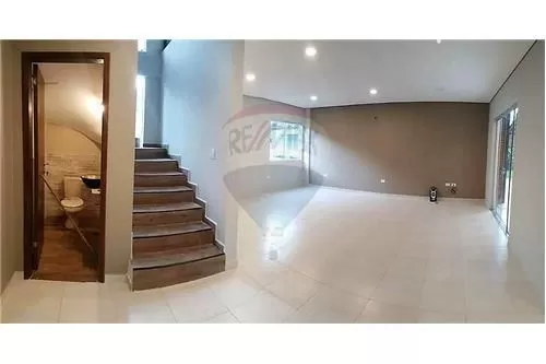 ¡HERMOSO Y TECNOLÓGICO DUPLEX EN FDO. DE LA MORA EN ESQUINA A ESTRENAR! — foto 3