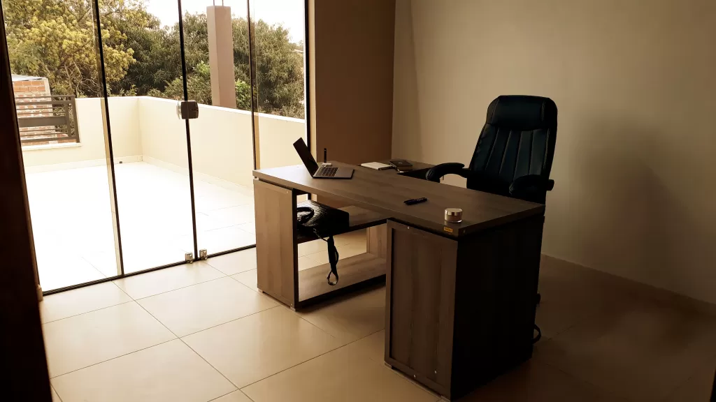 ¡¡ ATENCIÓN VILLARRICA!! FINA Y CONFORTABLE RESIDENCIA EN VENTA — foto 2