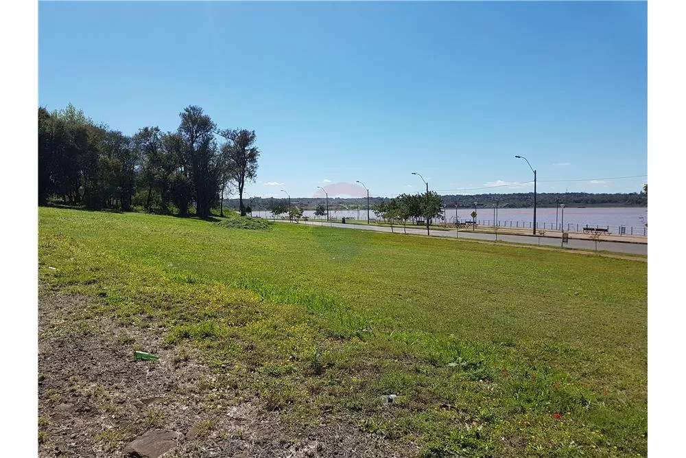 VENDO EXCELENTE TERRENO PARA INVERTIR EN ENCARNACION — foto 2