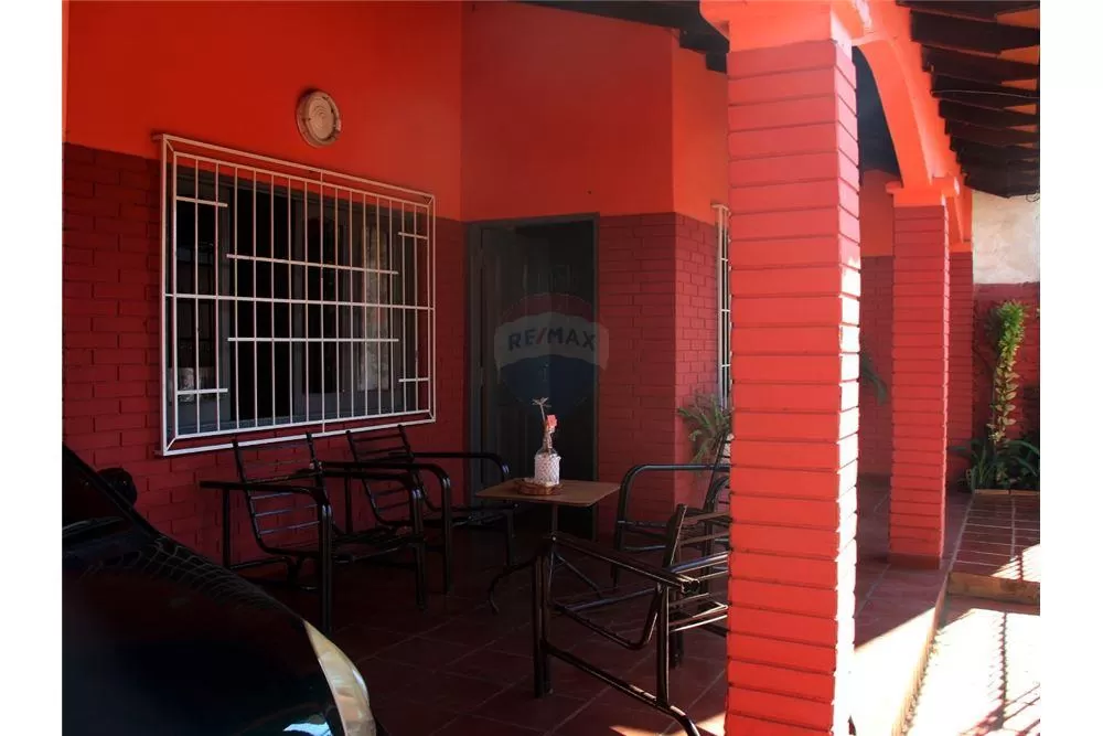 Casa en oferta sobre Manuel Ortiz Guerrero — foto 3