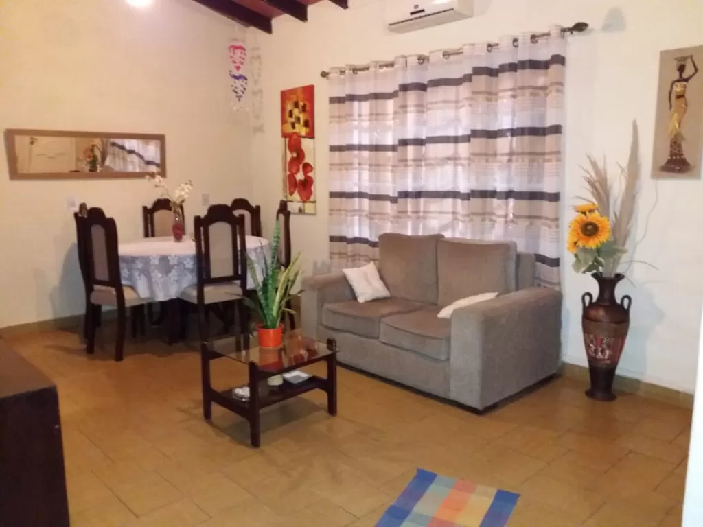 Vendo casa de 1 planta Bo. San Miguel, a cuadras de Laguna Grande y mcal López. — foto 2