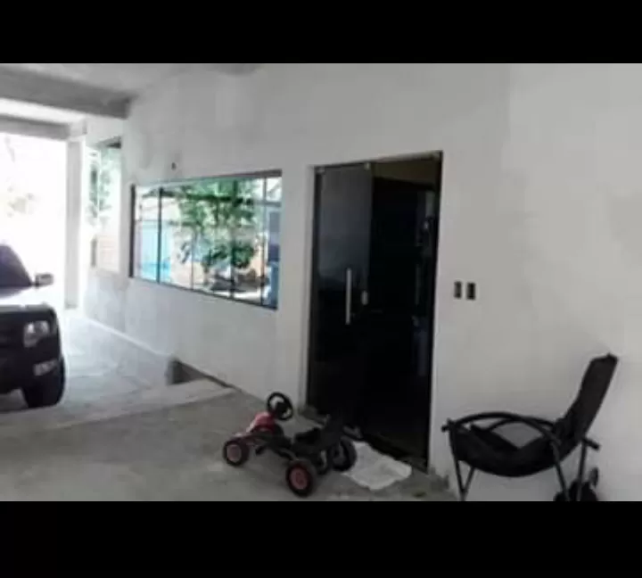 VENDO CASA EN MARIANO ROQUE ALONSO ZONA DEL EX SUPER ESPAÑA COD 2324 PRECIO: 680.000.000 — foto 2