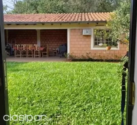 VENDO HERMOSA CASA EN EL CENTRO DE ITAUGUA — foto 3