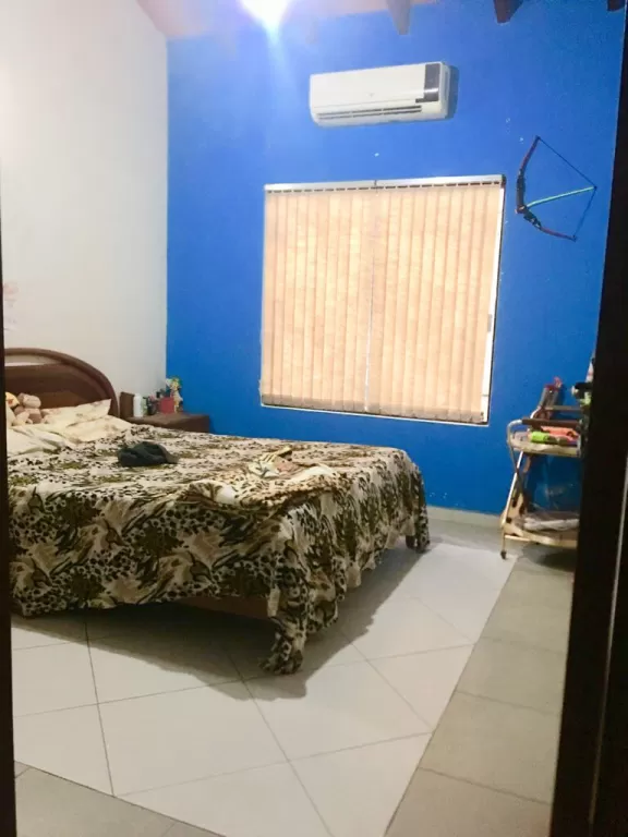 vendo hermosa casa en Mariano barrio central — foto 2