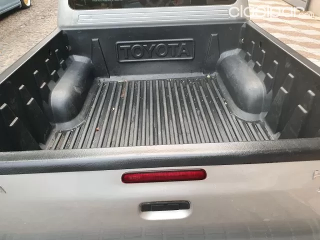 Toyota Hilux 2008 - foto 8