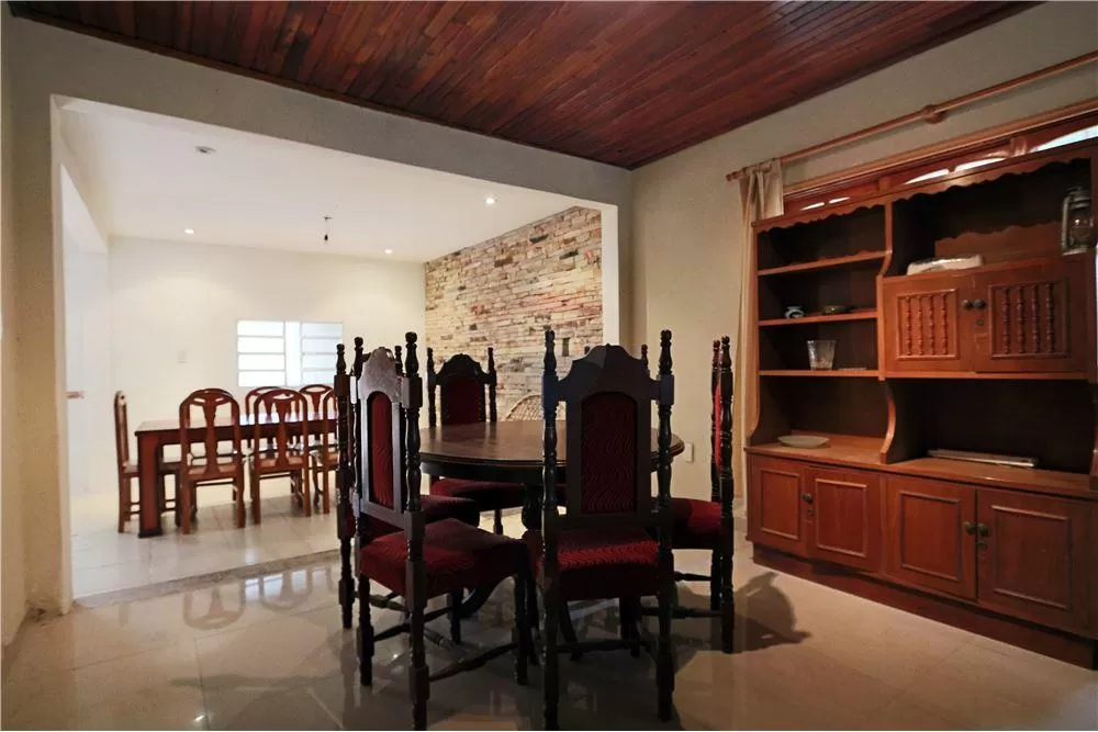 Venta cómoda casa en Zeballos Cue Asuncion. — foto 3