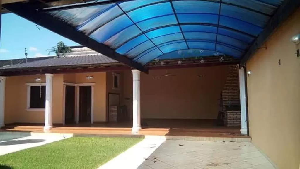 Vendo hermosa casa en km 8 Acaray — foto 2