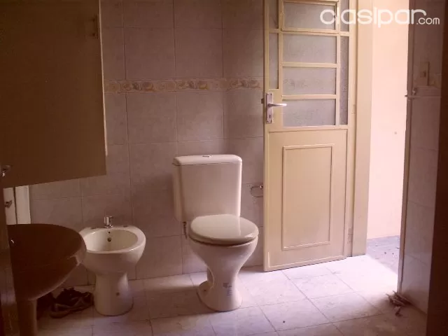 EXCELENTE PROPIEDAD PARA INVERSION ZONA CENTRO - SALON COMERCIAL - OFICINAS - CASA — foto 2