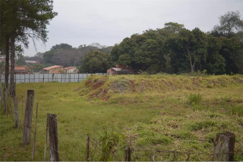 Hermoso Terreno en Esquina en Luque — foto 2