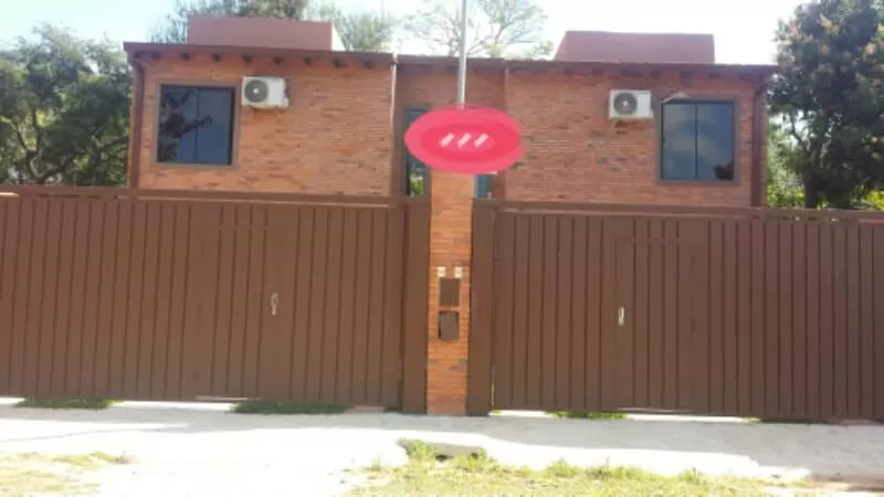 ¡VENDO HERMOSO DUPLEX EN LUQUE. F3158! — foto 2