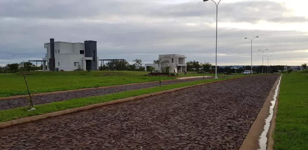 Exclusivo Terreno 800 m2 en Agua Vista — foto 3