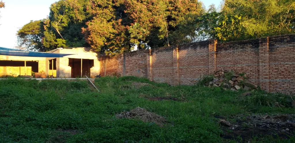 Vendo URGENTE Propiedad en Los Jardines-Luque — foto 2