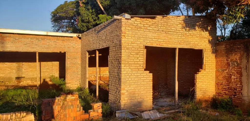 Vendo URGENTE Propiedad en Los Jardines-Luque — foto 3