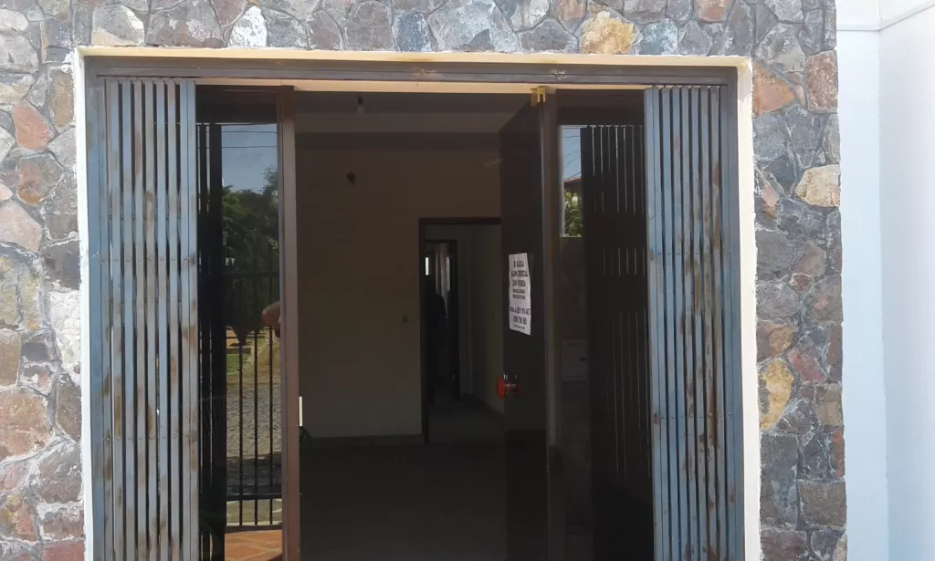 AMPLIO LOCAL COMERCIAL — foto 2