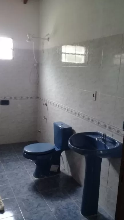 HERMOSA VIVIENDA EN VILLA NAVIDAD LIMPIO — foto 2