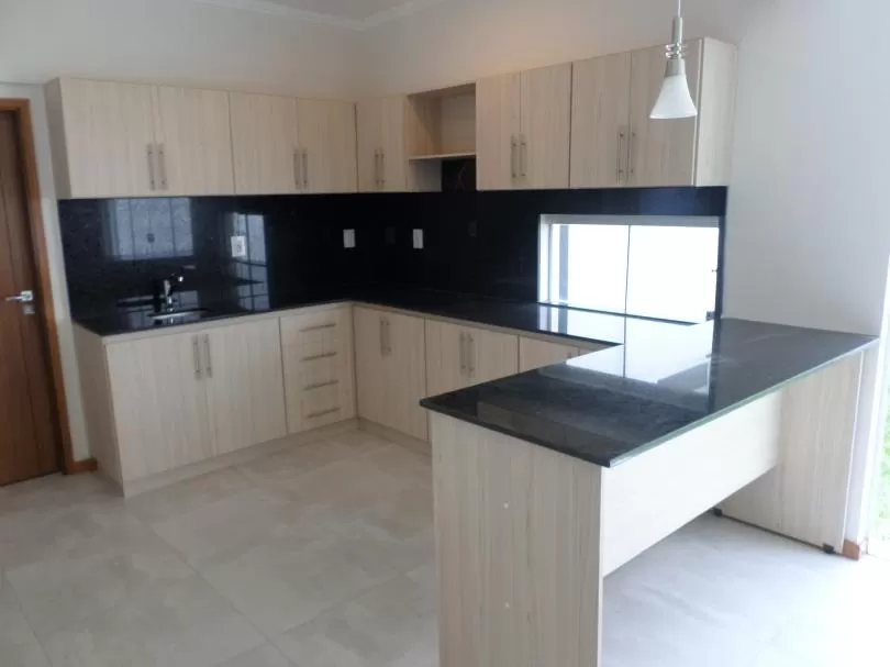 HERMOSO DUPLEX EN HERRERA EXCELENTE UBICACION, DISEÑO MODERNO — foto 2