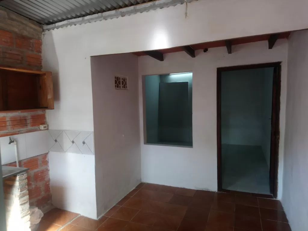 Alquiler de pieza independiente con cocina y baño — foto 2