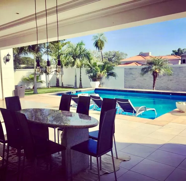 Vendo Hermosa Residencia en condominio cerrado - LUQUE — foto 3